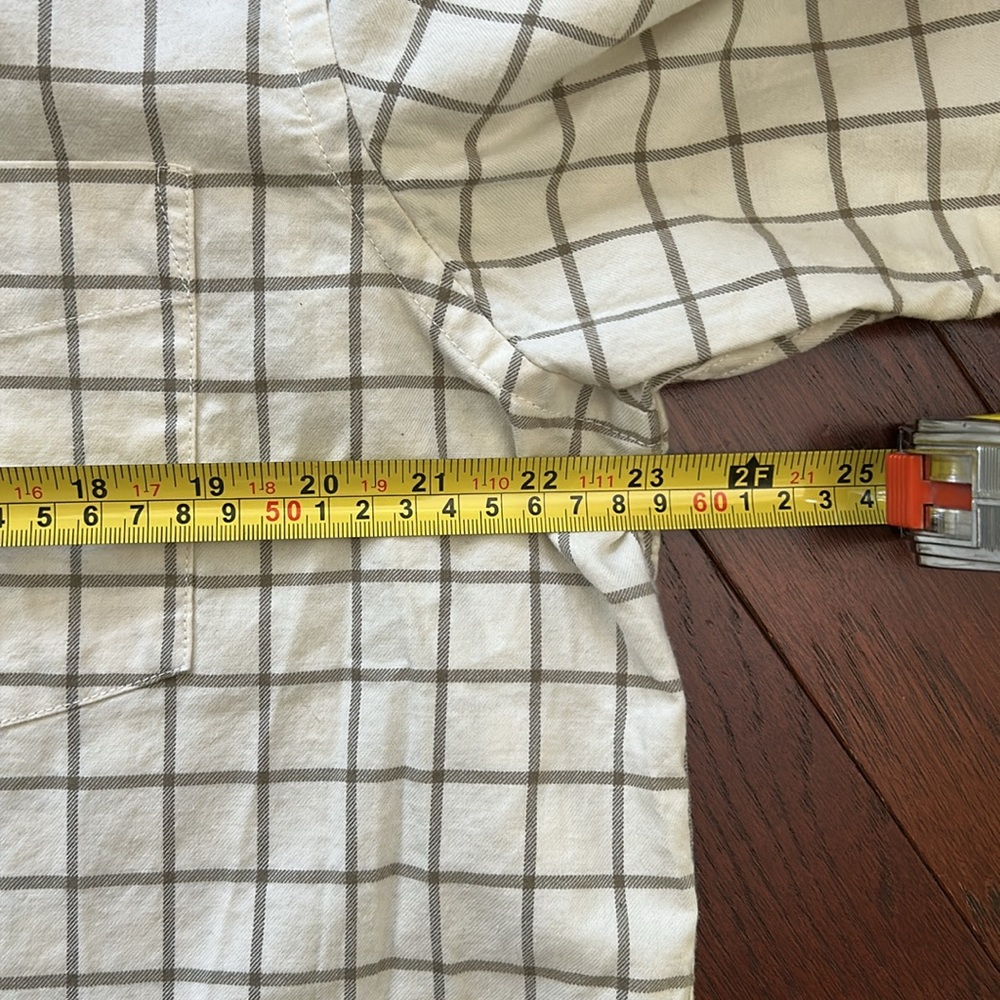 Eddie Bauer Relaxed Fit Button down Shirt XL 100% cotton cream checker - Picture 5 of 8